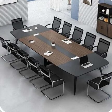 Dreams Meeting Room-Desk